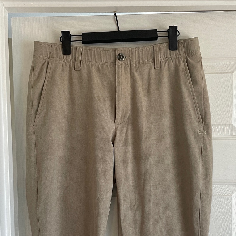 Under Armour Men's Khaki Chinos